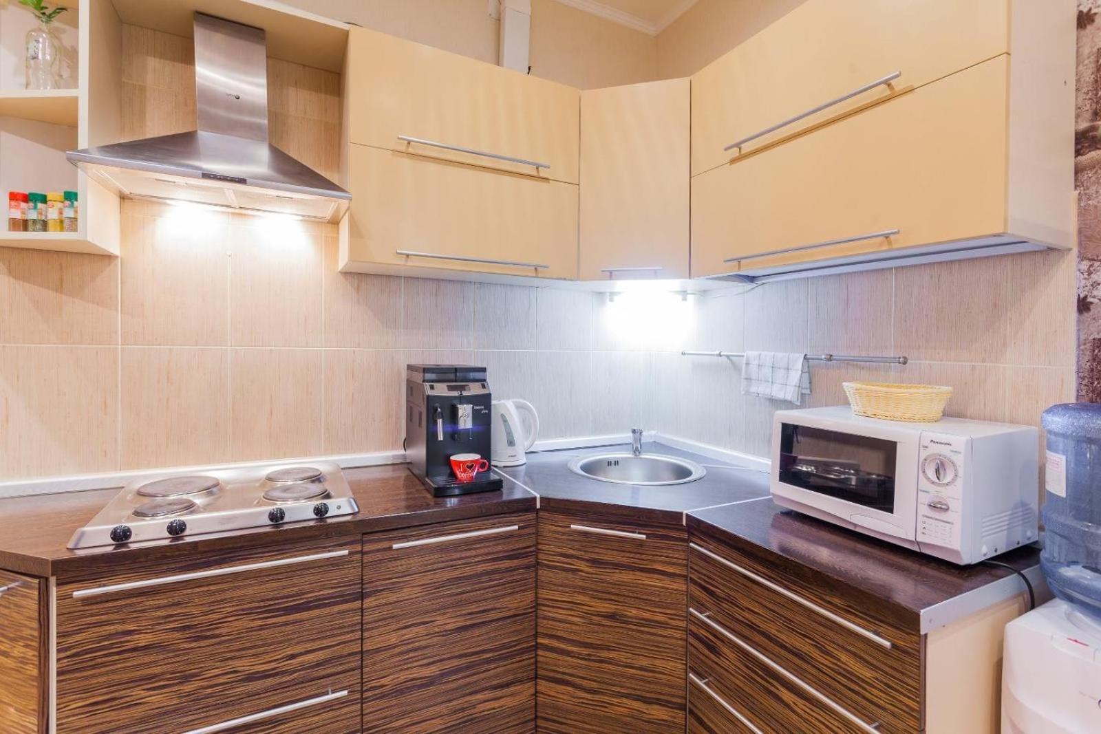 Navit Apartments With Breakfast,Near The Railway Station, The City Center, The Park キエフ エクステリア 写真